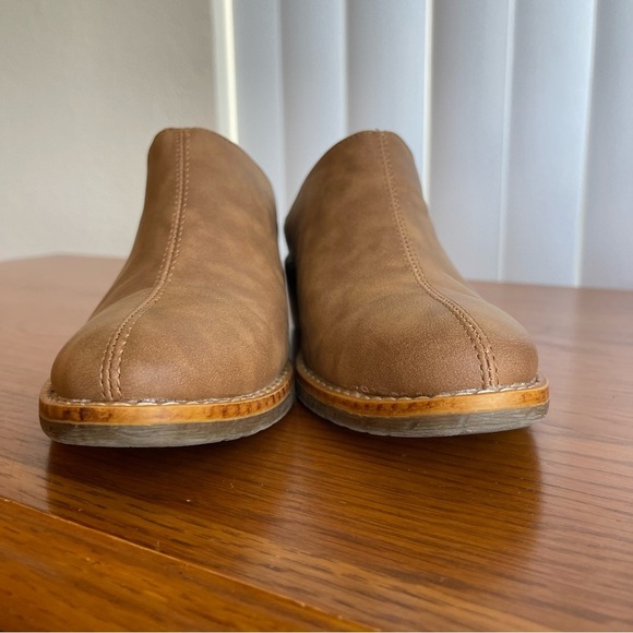 American Rag Segovia Mule Clog Color Saddle Size 7 - Picture 6 of 13